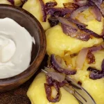 bramborove-knedliky-se-slanym-syrem-recept-na-klasicke-ukrajinske.webp.webp