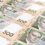 Členové Asociace lékárníků Ukrajiny zaplatili v roce 2025 na daních